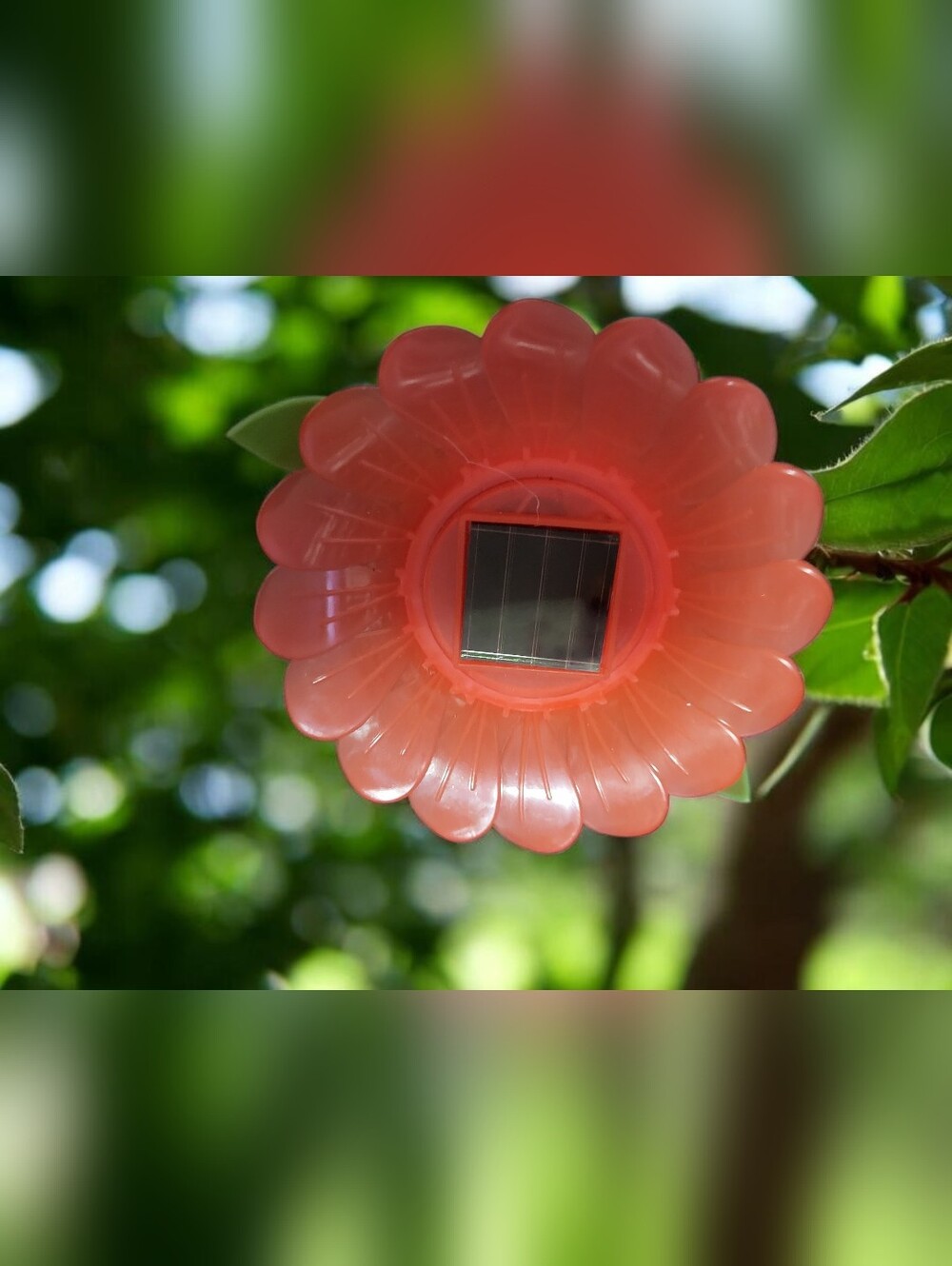 Solar Garden Flower Stakes - Orange, Red, Or Purple - Picture 2 of 5